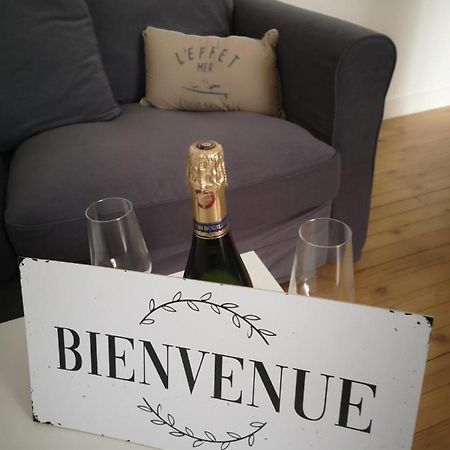 Courcyx : Appartement En Hyper-Centre ! Concarneau Exteriör bild
